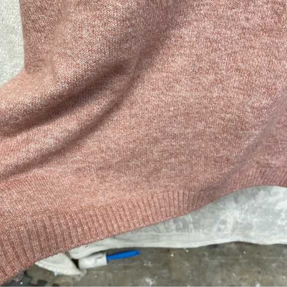 Legendary outfitters women’s pink knit sweater large cozy oversized - Picture 3 of 7